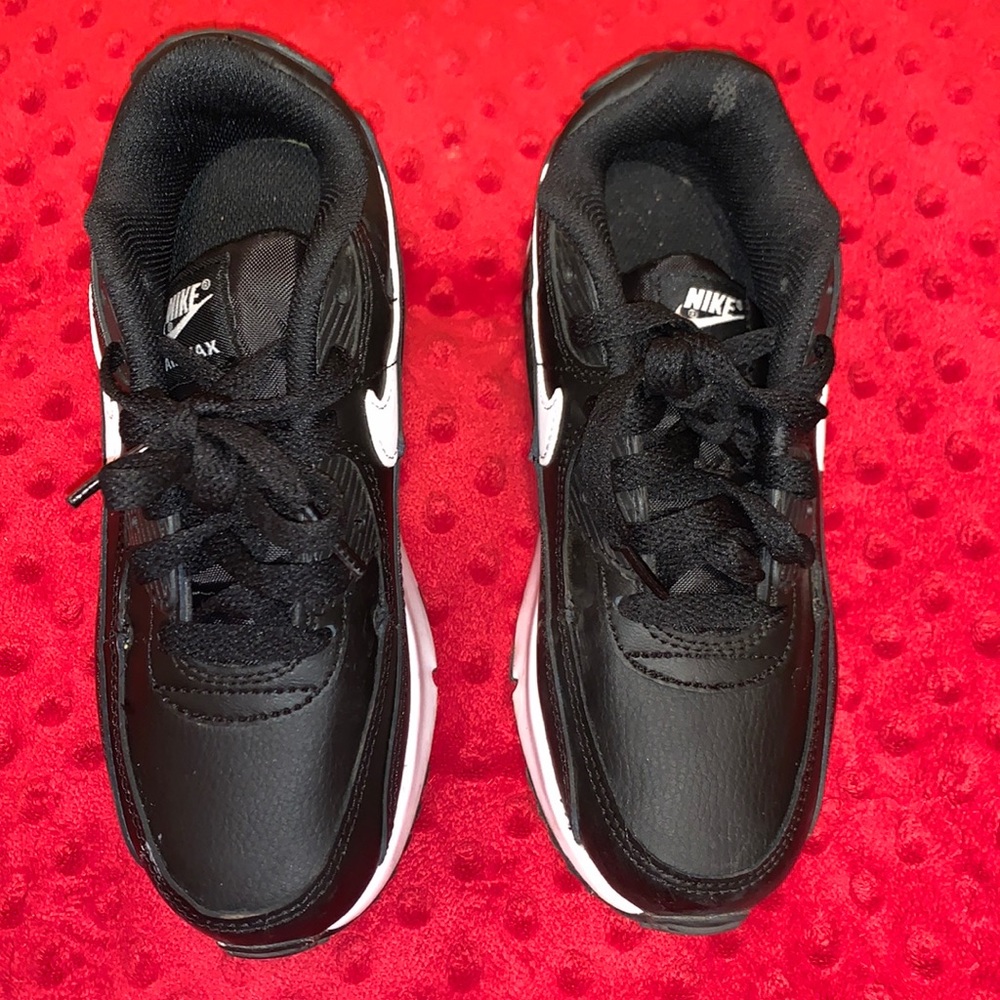 sz 2 kids air max